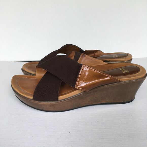 Dansko Sandals Size 41 10.5-11 US Ava Wedge Slide Elastic Cross-Strap Brown/Tan - Picture 2 of 11